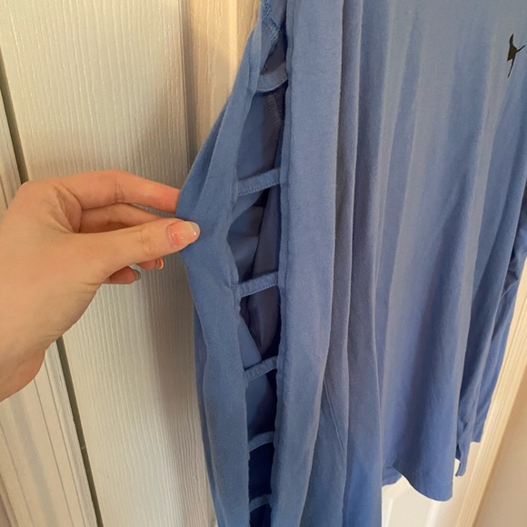 VS PINK Blue long sleeve top - Picture 4 of 7